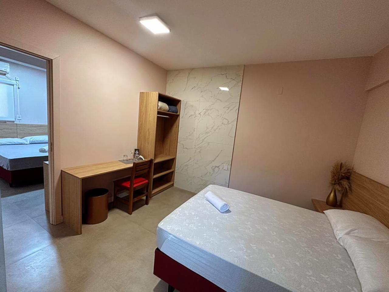Casa / Pousada Penelope Bed & Breakfast Balneario Camboriu Exterior photo